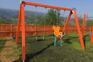 altalena-inclusive-mista-orsetto